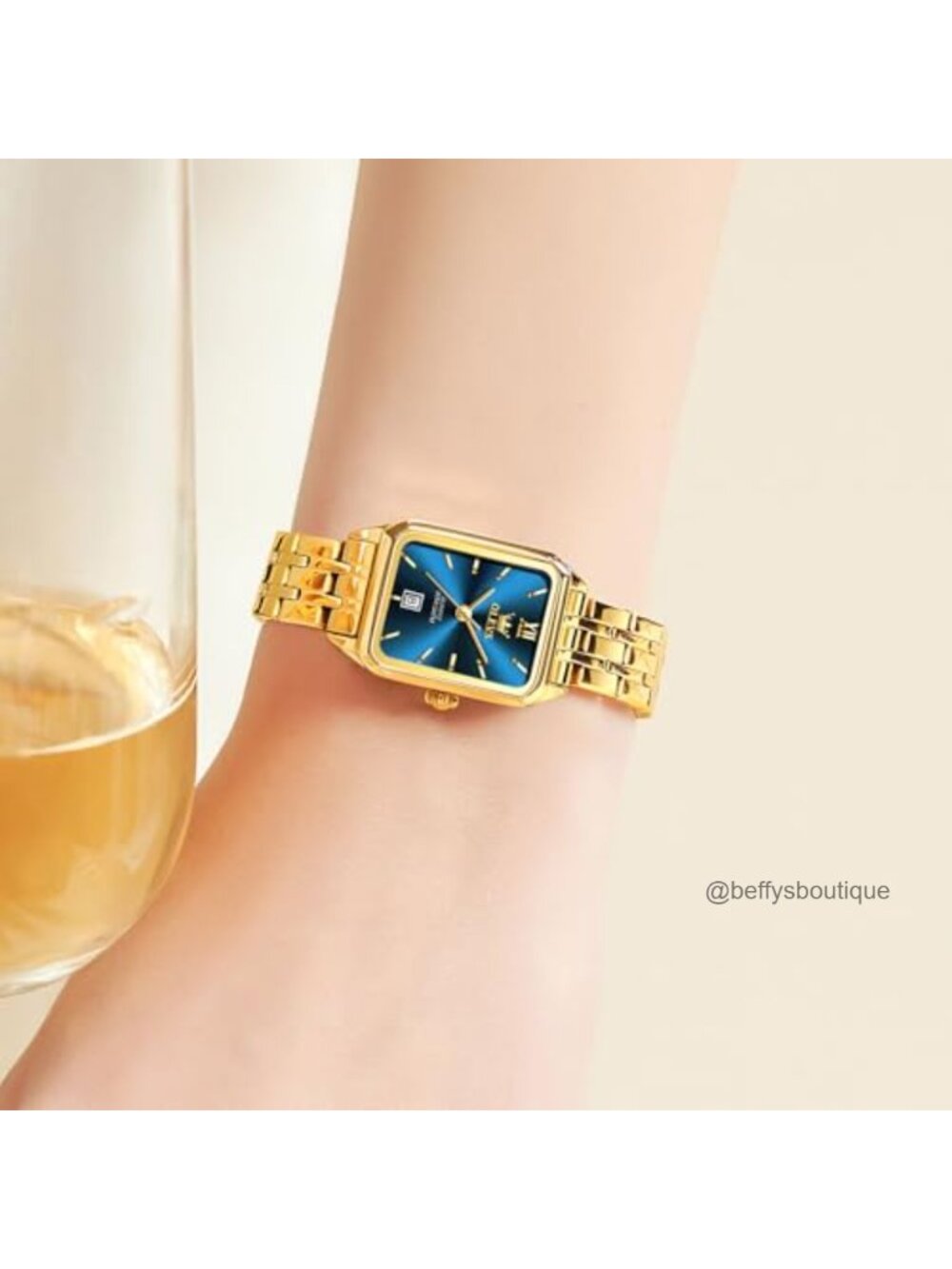 Square Watch Gold Stainless Steel Bracelet Ladies Small Face Quartz - Picture 5 of 6